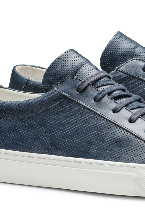 Low-top sneaker perforated sneaker denim