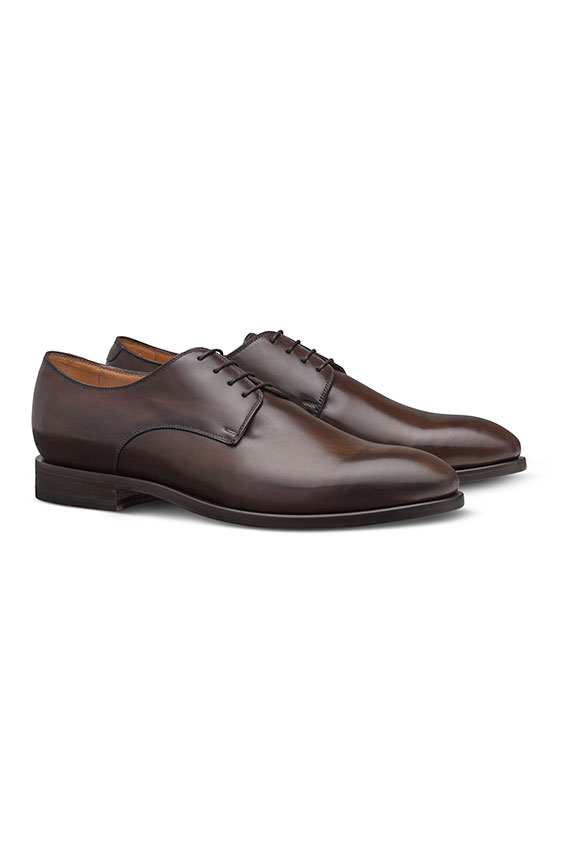 Derby with plain tip fine calf chocolate brown