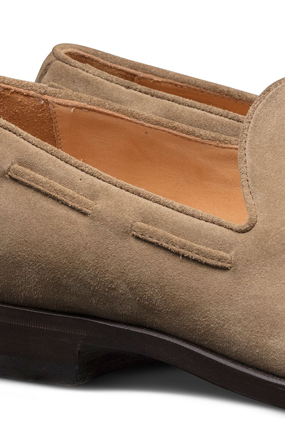 Tassel loafer suede light biege