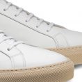 Low-top sneaker white