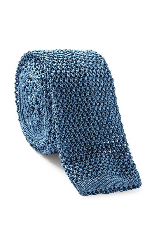 Light blue knit tie