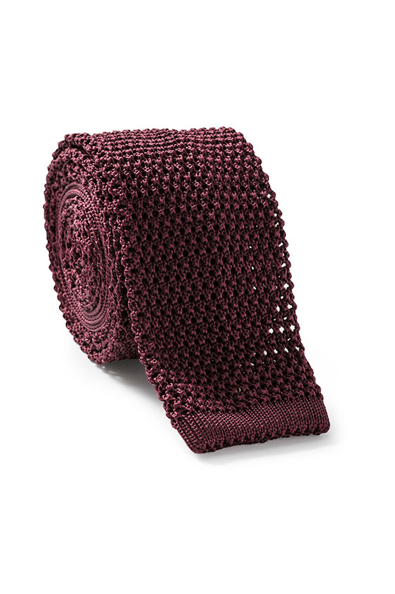 Wine red knit tie
