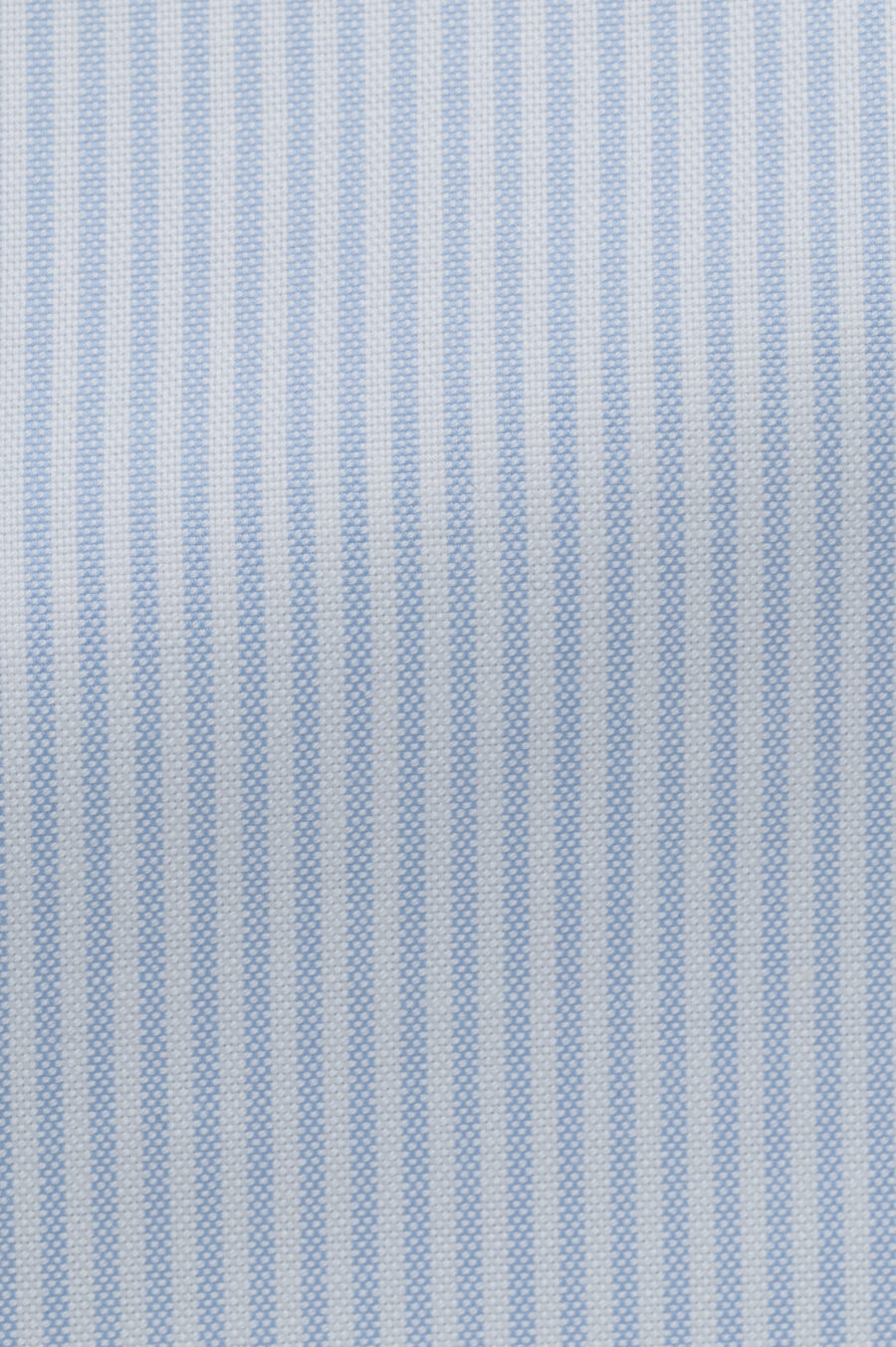 White natural stretch cotton oxford with blue stripes